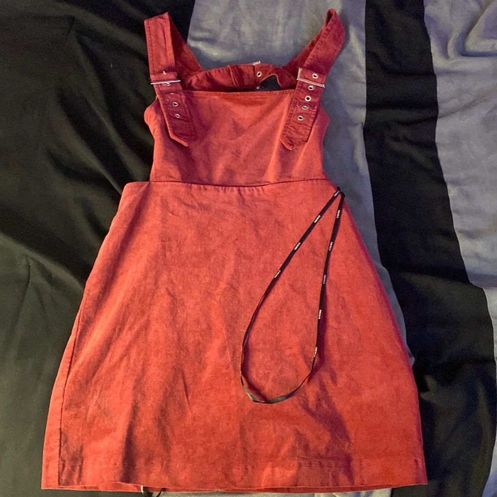 Forever 21 woven dress back out